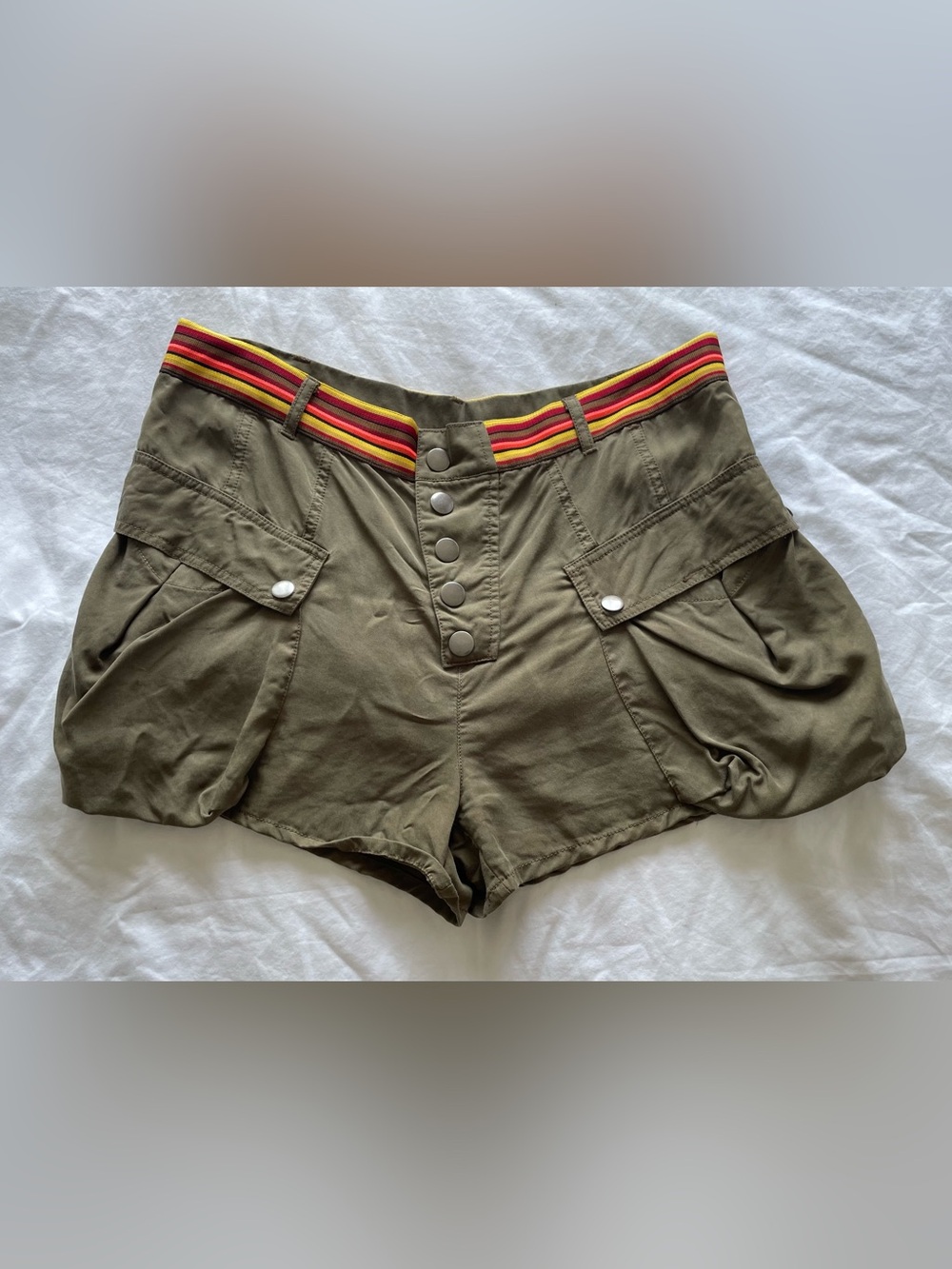 Free People Vintage Khaki shorts with colorful waistband, and pockets- Size 6